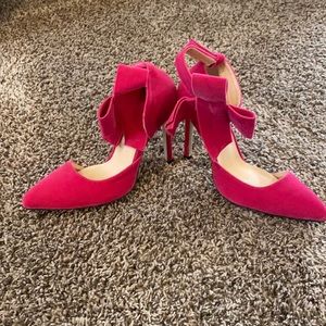 Pink heels